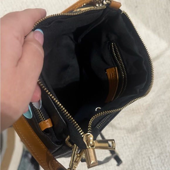 Divinia Firenza Italia Black and Brown Genuine Leather Bag - Like New - Picture 7 of 11